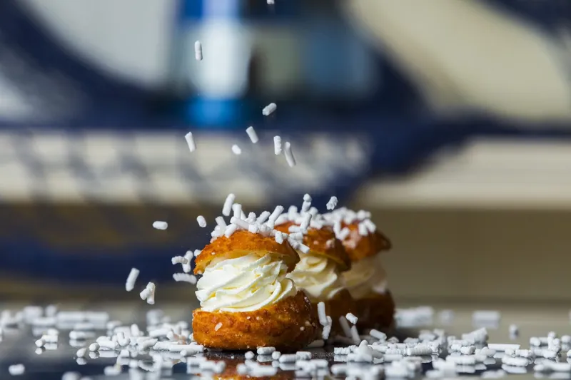 Zeppole con la crema
